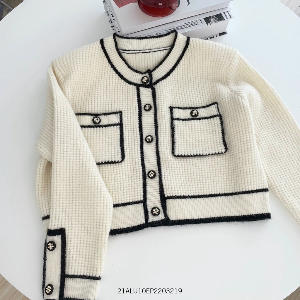 Áo len nữ tay dài gài nút khuy viền kiểu dáng ulzzang Hàn Quốc Fmstyle Saigon 21ALU11A961004 | BigBuy360 - bigbuy360.vn
