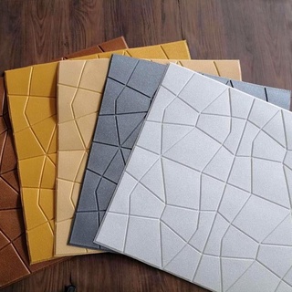 Xốp Dán Tường Kim Cương 70x70 cm