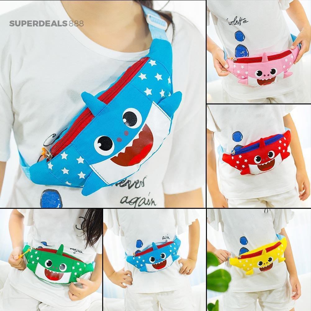 Túi đeo trước ngực hình cá mập đáng yêu hợp thời trang cho bé | BigBuy360 - bigbuy360.vn
