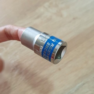 Đầu Tuýp 1/2 Lục Giác Dạng Đầu Chụp Size 13mm