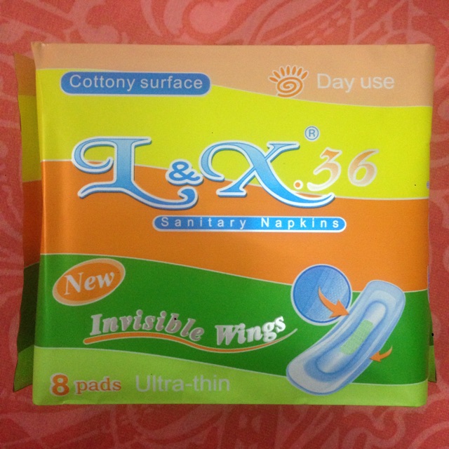 Băng vệ sinh cánh tàng hình có bạc hà L&amp;X 08