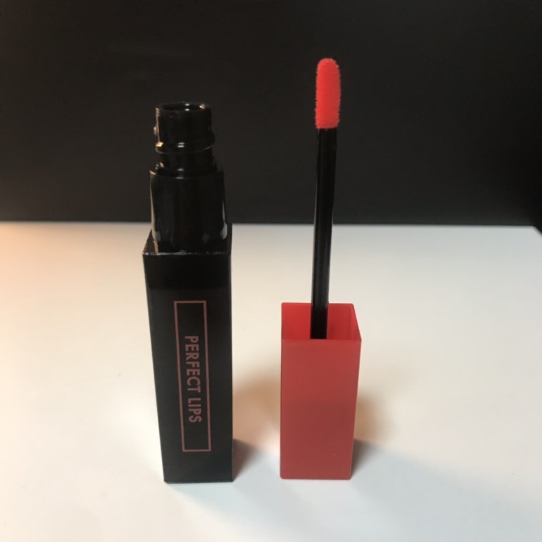 Son Tint Dưỡng Ẩm 24h Tonymoly Perfect Lips Shocking Lip