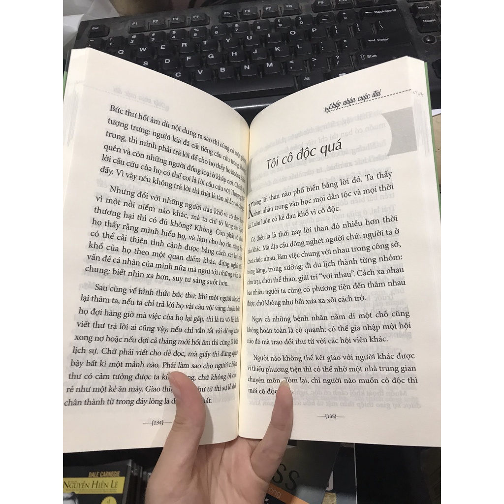 Sách - Chấp nhận cuộc đời : Tìm hiểu ý nghĩa cuộc sống của bạn