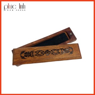 Lư Đốt Trầm Gỗ Ngắn Nguyên Khối-Xông Tim Trầm-Cao 1,5cm-Dài 13,5cm-Đường Kính 2,5cm-Nâu Đỏ.