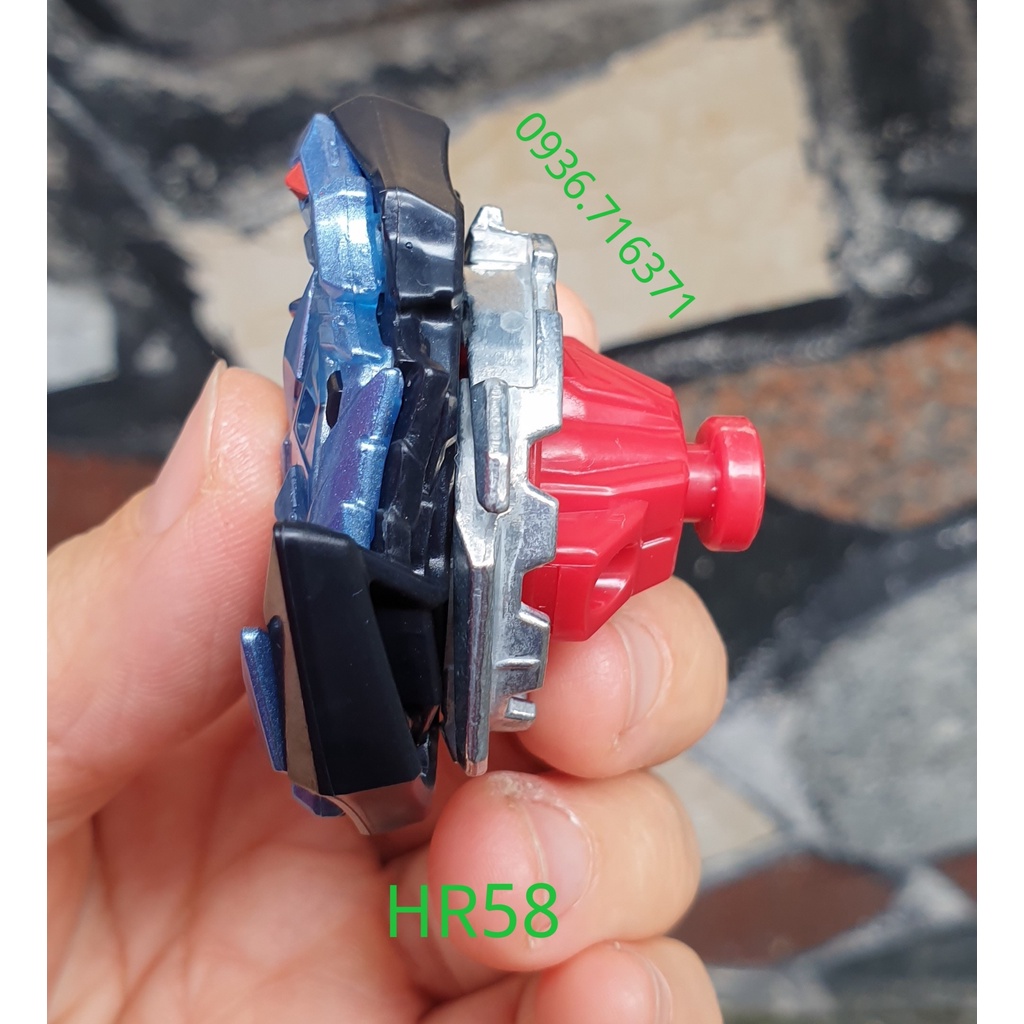 Con quay Hasbro beyblade burst Valtryek, HR58 (quay phải, Không Kèm Phóng Quay)