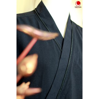 ÁO YUKATA ĐEN TRƠN VIỀN THỪNG