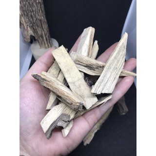 Gỗ thơm gỗ trầm thô bán lẻ thanh