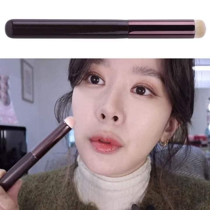 Cọ môi che khuyết điểm Clio CHÍNH HÃNG đa công dụng tiện lợi siêu xinh
