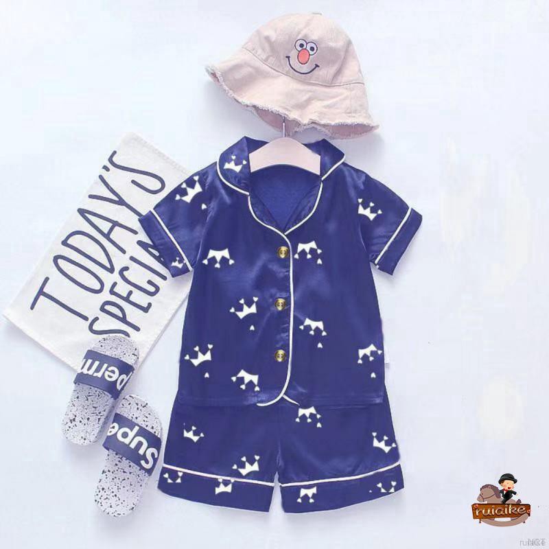 Bộ Đồ Ngủ Pijama Bằng Lụa Satin In Họa Tiết Vương Miện Cho Bé