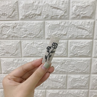 Kẹp tóc thêu tay Handmade