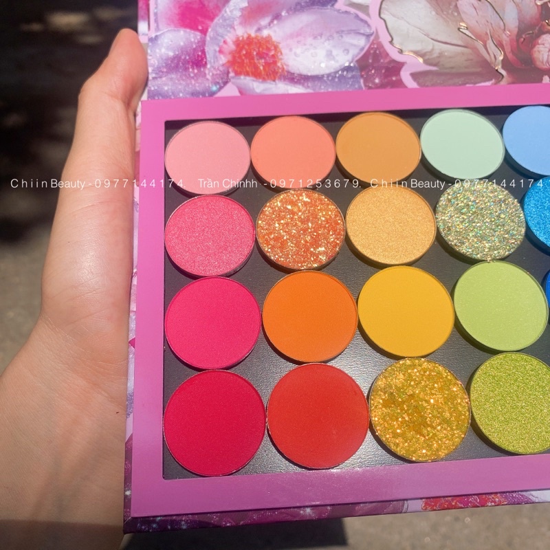 Bill Mỹ - Bảng phấn mắt Colourpop She's A Rainbow EyeShadow Palette ChiinBeauty