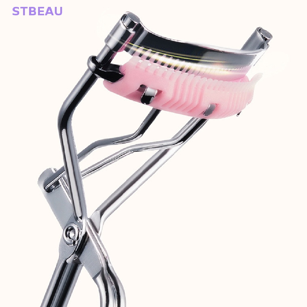 1 Dụng Cụ Bấm Cong Mi Tích Hợp Lược Tiện Dụng