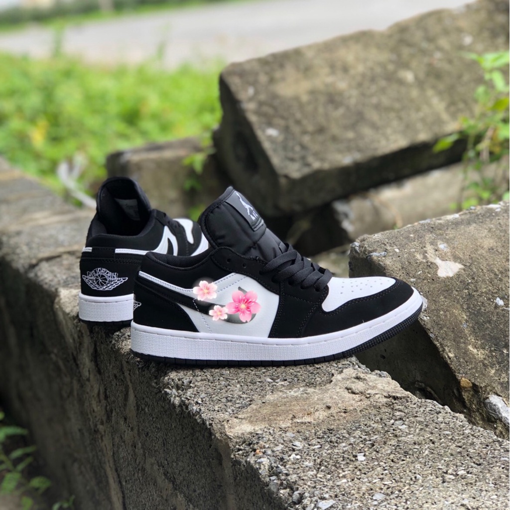 XP_Sneaker