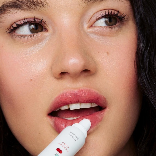 [SẴN] SON DƯỠNG DẠNG NƯỚC FRANK BODY CHERRY BOMB LIP & CHEEK TINT | BigBuy360 - bigbuy360.vn