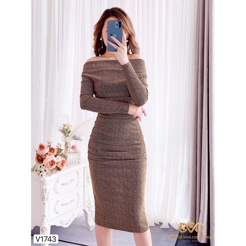 Váy body nhũ trễ vai hàng thiết kế