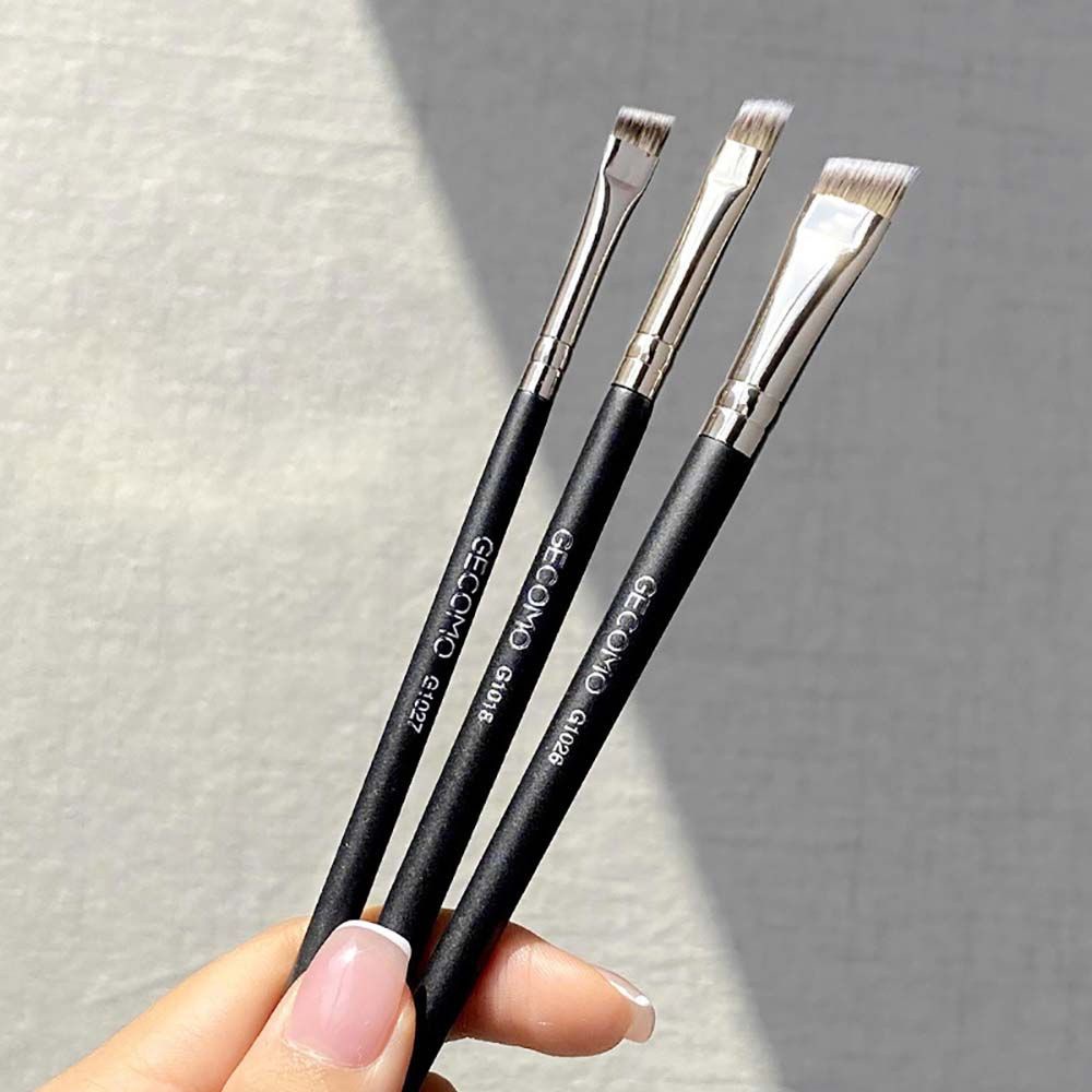 [Hàng mới về] Cọ trang điểm lông tơ cán gỗ mềm mại chất lượng cao