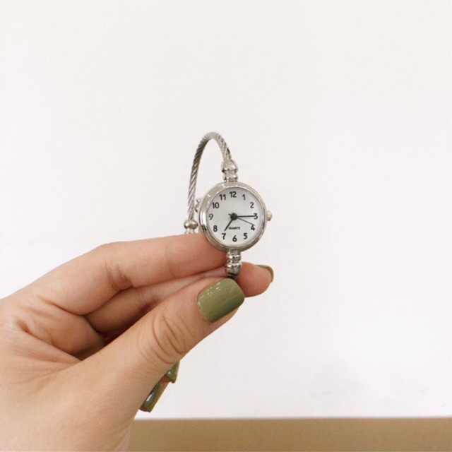 Đồng hồ nữ mặt tròn kiêm lắc tay bạc KIKO mặt trắng đồng hồ nữ mặt nhỏ size 22mm Watchesbytif đi học đi chơi [KÈM CLIP] | BigBuy360 - bigbuy360.vn
