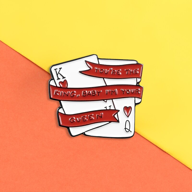 Ghim cài áo hình lá bài thời trang cho nam nữ