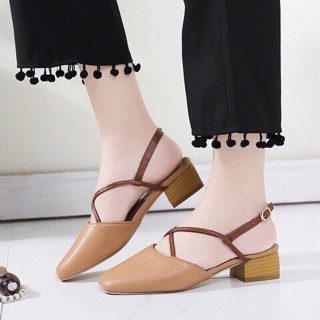 Sandal sz 36
