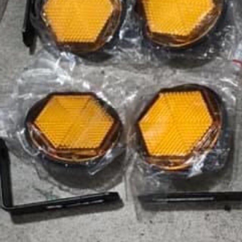 Mắt mèo phản Quang hình lục giác