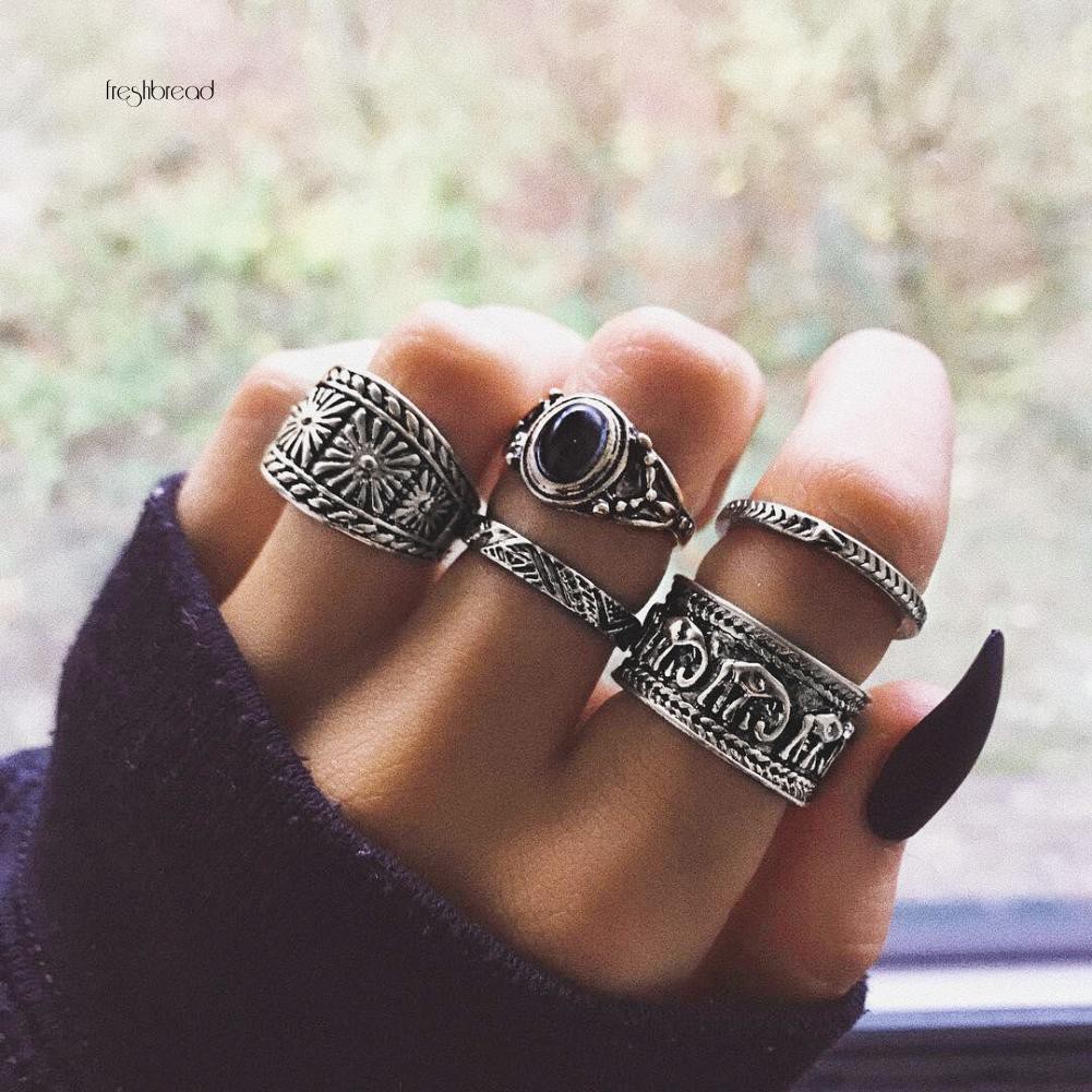 Bộ 5 nhẫn đeo phong cách cổ điển được chạm khắc tỉ mỉ