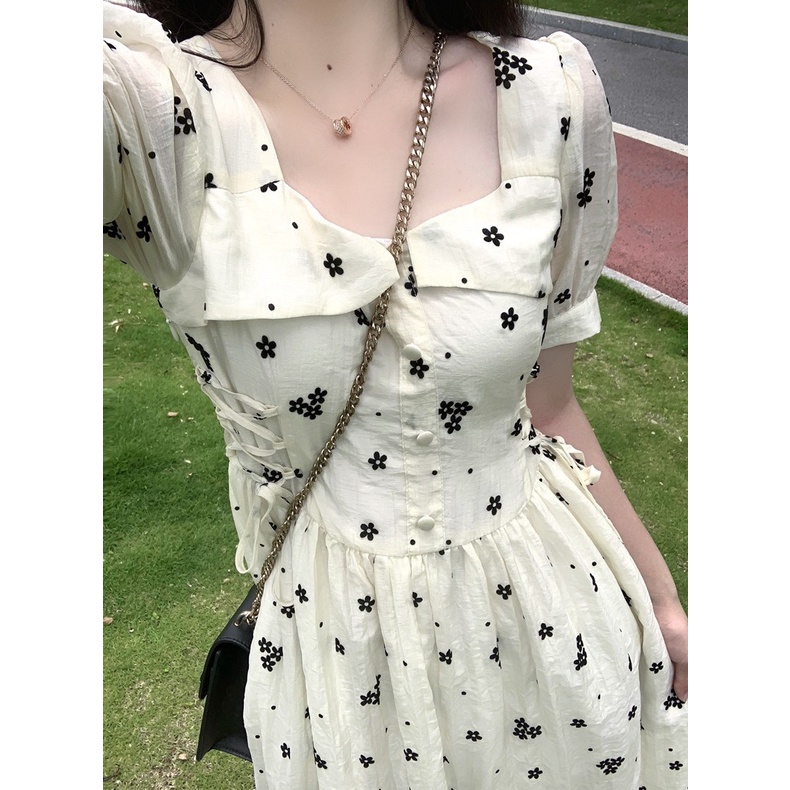 Váy hoa nhí cúc bọc đan dây eo dáng xòe