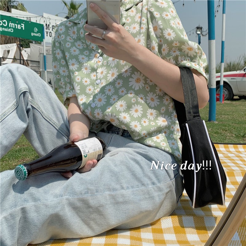 Áo sơ mi nữ SUXI tay ngắn dáng rộng họa tiết hoa cúc thời trang