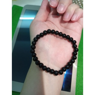 Chuỗi đeo tay mẫu mới màu đen