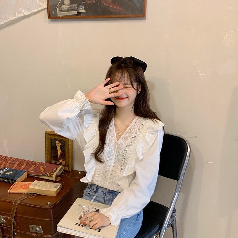 Áo Sơ Mi Tay Dài Cổ Chữ V Phối Ren Bèo Thời Trang Mùa Hè Phong Cách Pháp