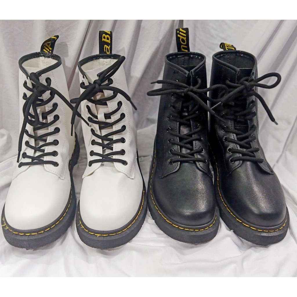 [CÓ SẴN] Giày Boots Chiến Binh DuyNhat Store Cổ Cao 18cm Da Mờ Đế Bằng Đôn 3cm 2 Màu Đen Trắng - BNBT002 (Hình Thật)