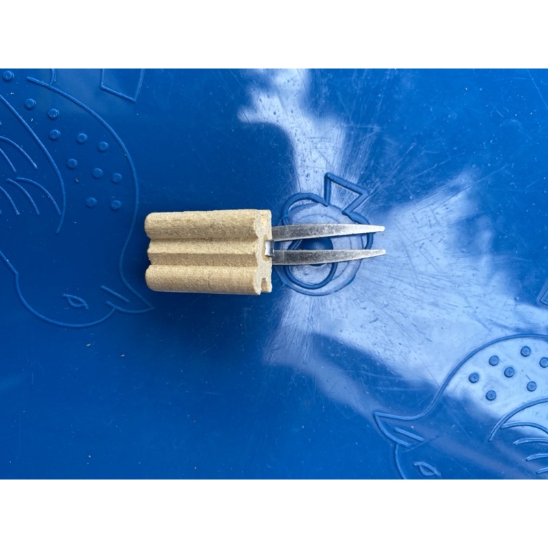 Ghim chuối các lọai dành cho lồng khuyên, chào mào