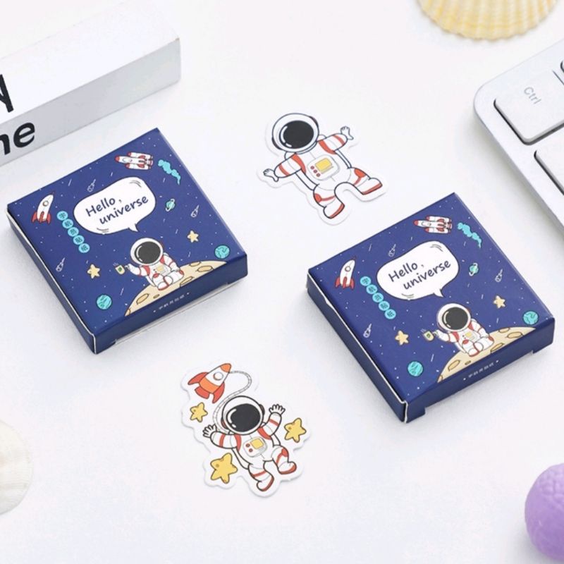 Hộp 45 sticker Phi Hành Gia vũ trụ
