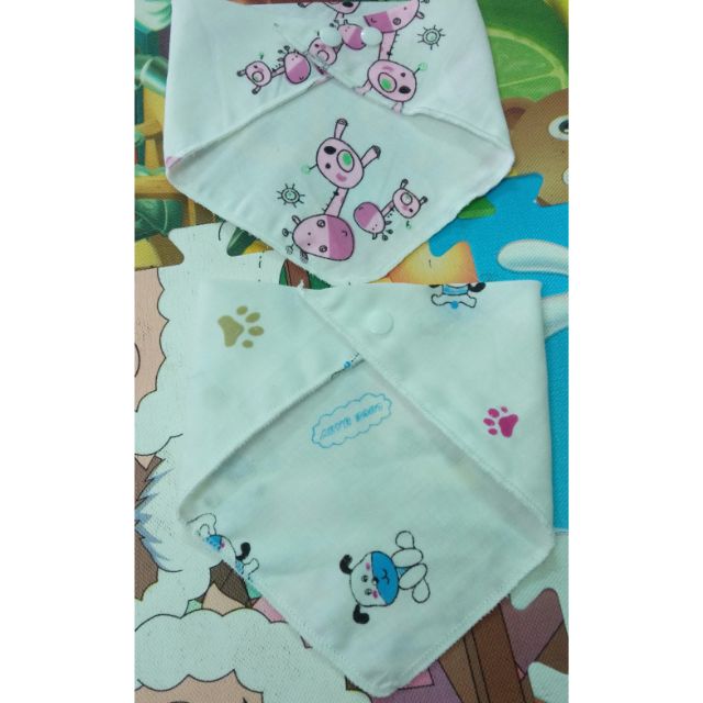 Yếm xô cho bé