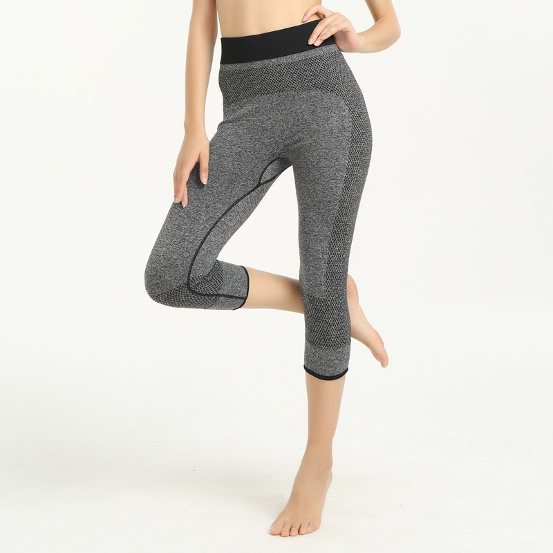 Quần Tập Yoga Gym Legging Lửng Chất Đẹp - REQUANE