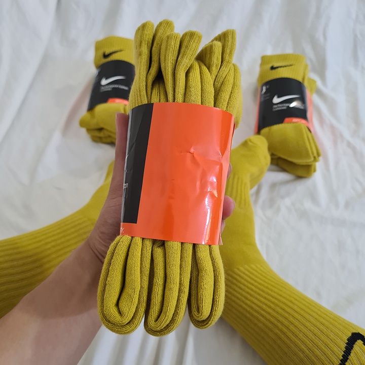 Pack 3 đôi tất thể thao Nike cao cổ Màu Vàng No2 - Free ship + Quà tặng Loved socks by TatsTats.vn