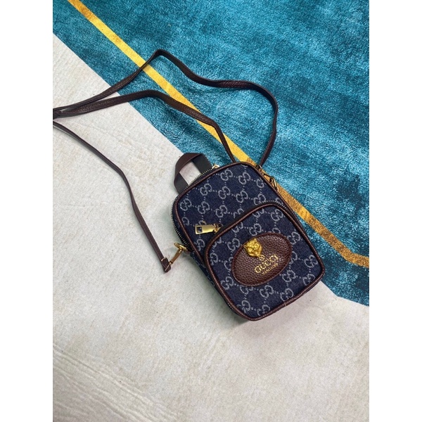 Túi đeo chéo nam nữ , túi đeo mini Gucci - Diorr kích thước 13x17cm