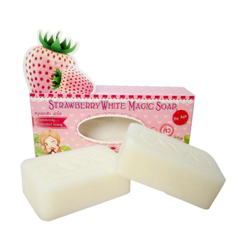 Xà phòng tắm trắŉg Strawberry White Magic Soap (Thái Lan)