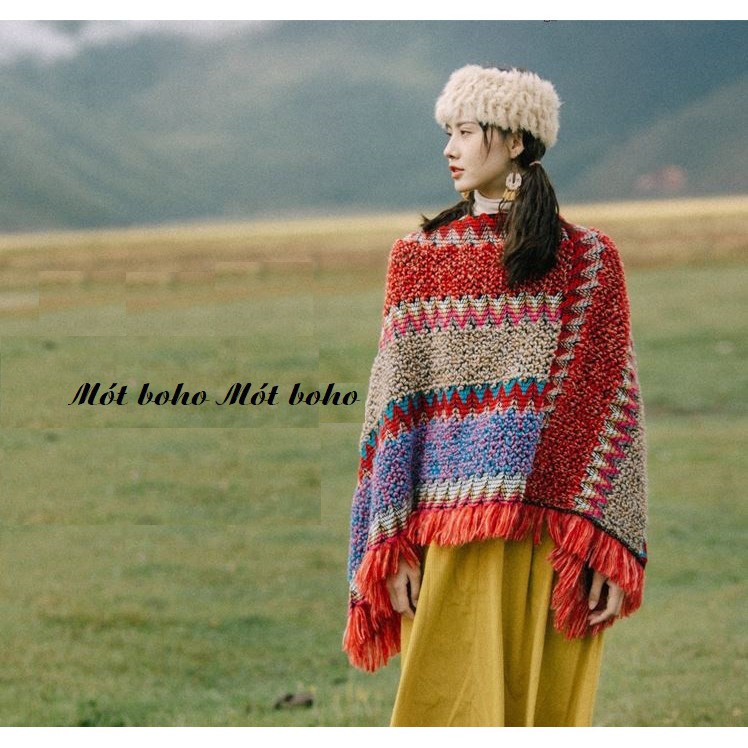 Áo poncho thổ cẩm, tua rua đỏ cam