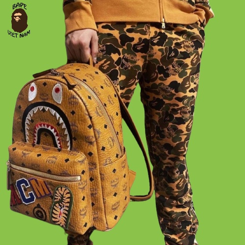 [Best Quality] Balo Bape x MCM bản Collab đỉnh với chất liệu Da, chi tiết Thêu tỉ mỉ màu Cam đặc trưng của MCM