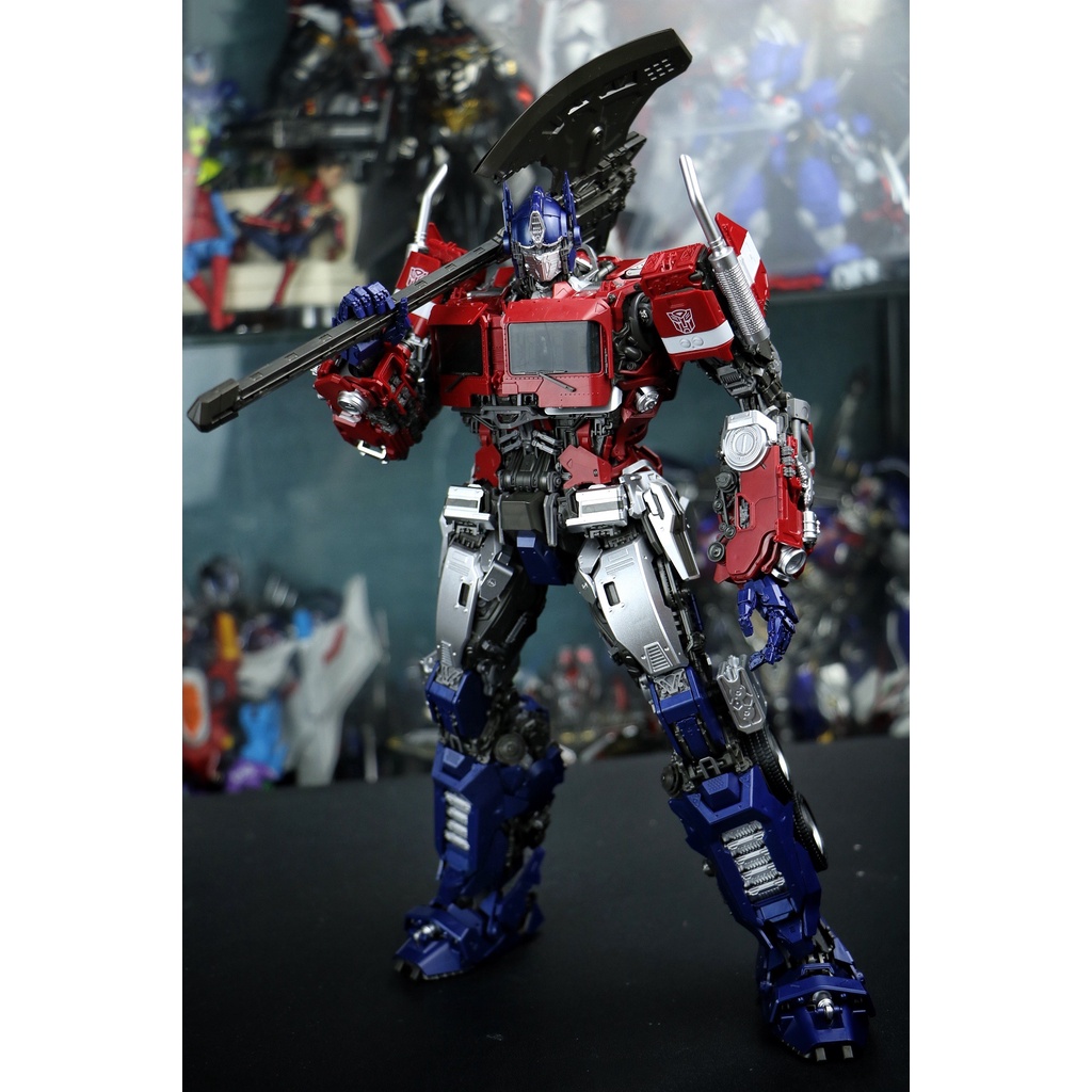 Mô hình YoloPark: Earth mode Optimus Prime PLAMO - BUMBLEBEE THE MOVIE