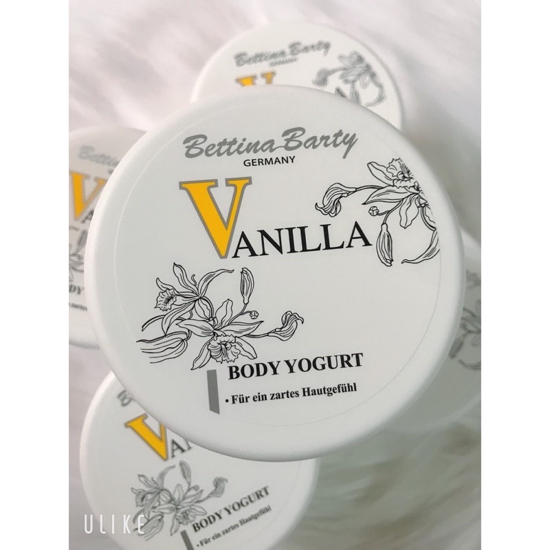 KEM DƯỠNG ẨM TOÀN THÂN TỪ SỮA CHUA BETTINA BARTY VANILLA BODY YOGURT 300ML