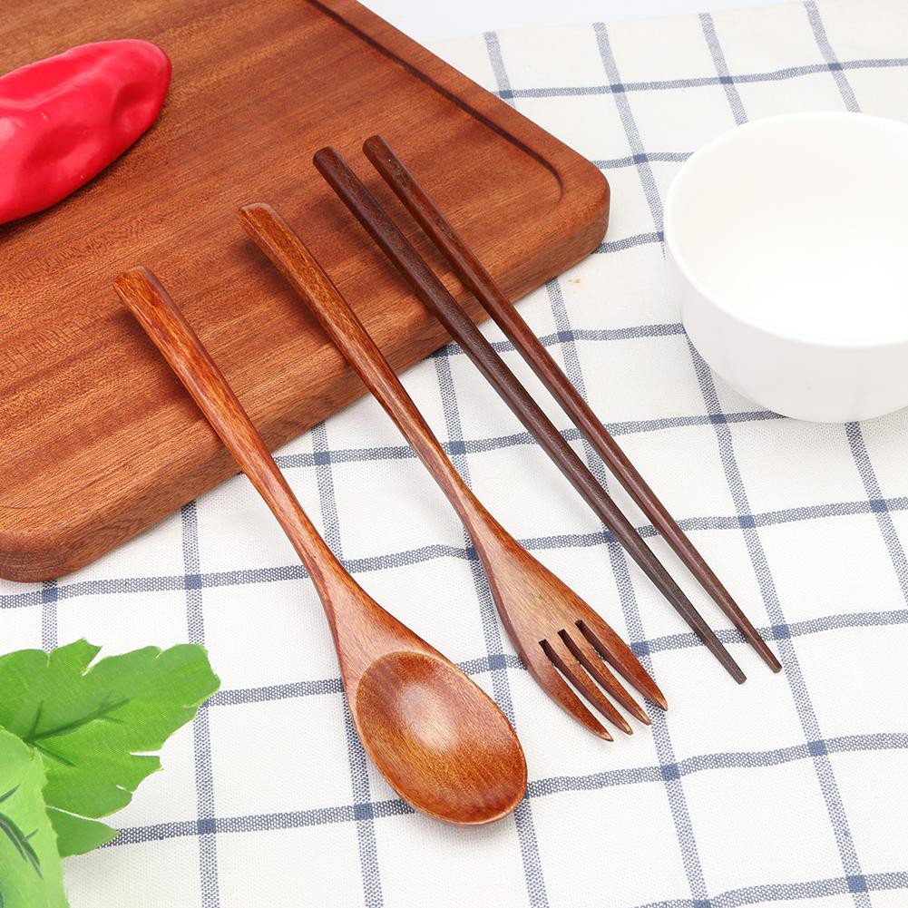 Bộ muỗng nĩa đũa bằng gỗ phong cách Nhật Bản