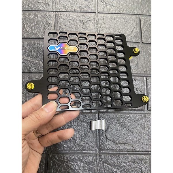 Che két Nước Nhôm CNC Kèm Logo Titan Cho Xe Vario/Click/AirBlade/Shmode V.V