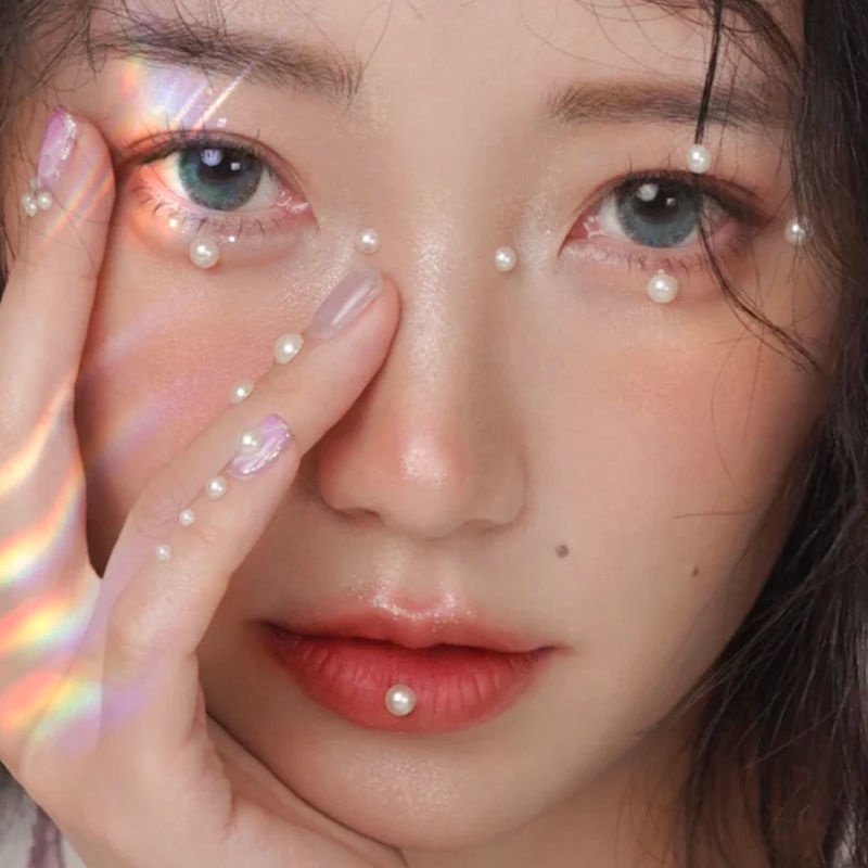 Đá dán tóc, ngọc đính mặt có sẵn keo dán gồm 100 viên, đá dán makeup hóa trang