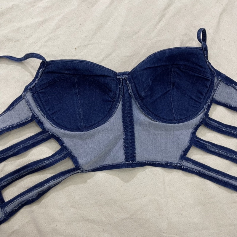 Áo croptop jeans sẵn mút ngực quyến rũ tôn dáng ClaraChip CRT01