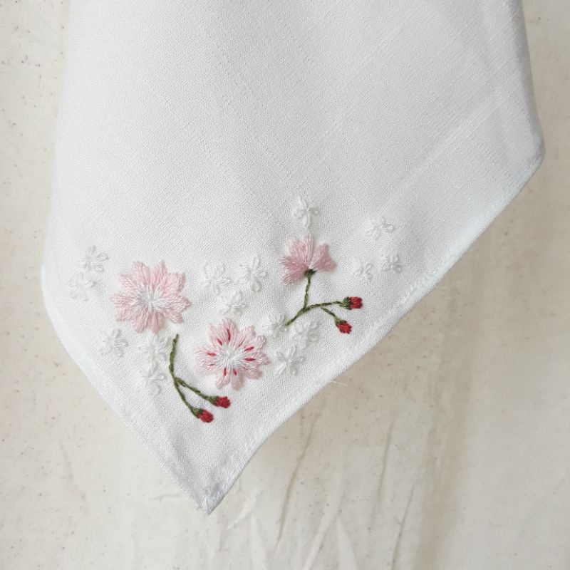 Khăn tay linen premium thêu hoa đào sakura🌸🌸🌸