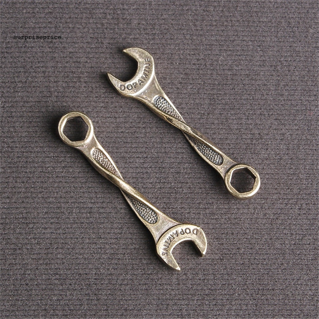 Móc Khóa Hình Cờ Lê Bằng Đồng Thau Mang Đi Tiện Dụng Phong Cách Retro Cho Nam