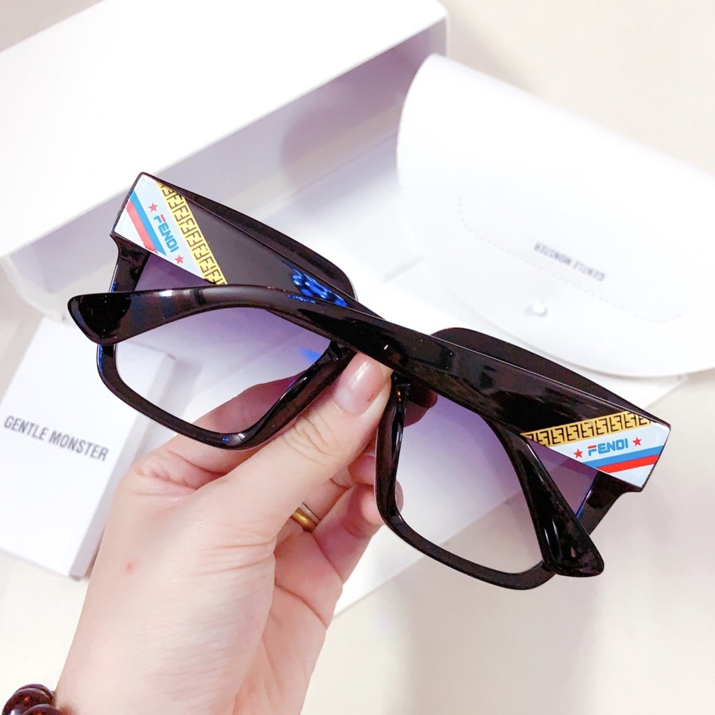 Kính mát cho nữ chống tia UV TB226 thời trang giá tốt ⭐Freeship Xtra⭐ | BigBuy360 - bigbuy360.vn