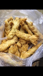 Phomai dây hun khói Nga