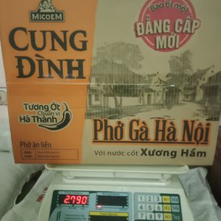 Thùng phở gà Hà Nội